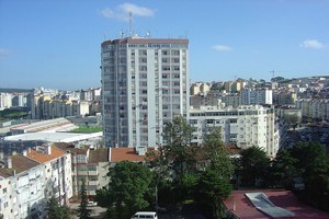 Car hire Amadora