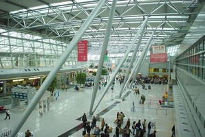 Car hire D�sseldorf Airport