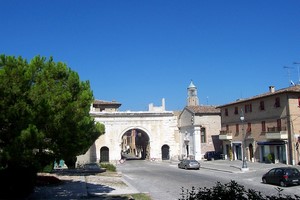 Car hire Fano