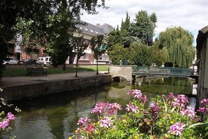 Car hire Louviers