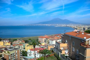 Car hire Naples