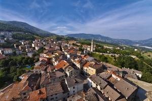 Car hire Piacenza
