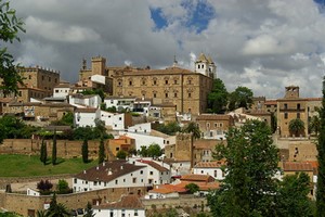Car hire Caceres