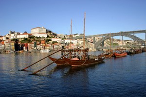 Car hire Porto
