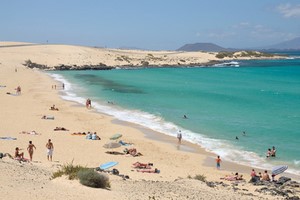Cheap car hire in Fuerteventura ✓ Our offers on car rental includes insurance ✓ and unlimited mileage ✓ on most destinations. Save up to 70%!