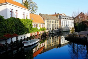 Car hire Bruges