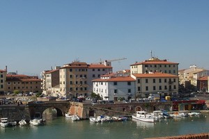 Car hire Livorno