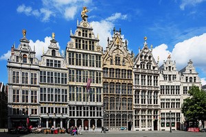 Cheap car hire in Antwerp ✓ Our offers on car rental includes insurance ✓ and unlimited mileage ✓ on most destinations. Save up to 70%!